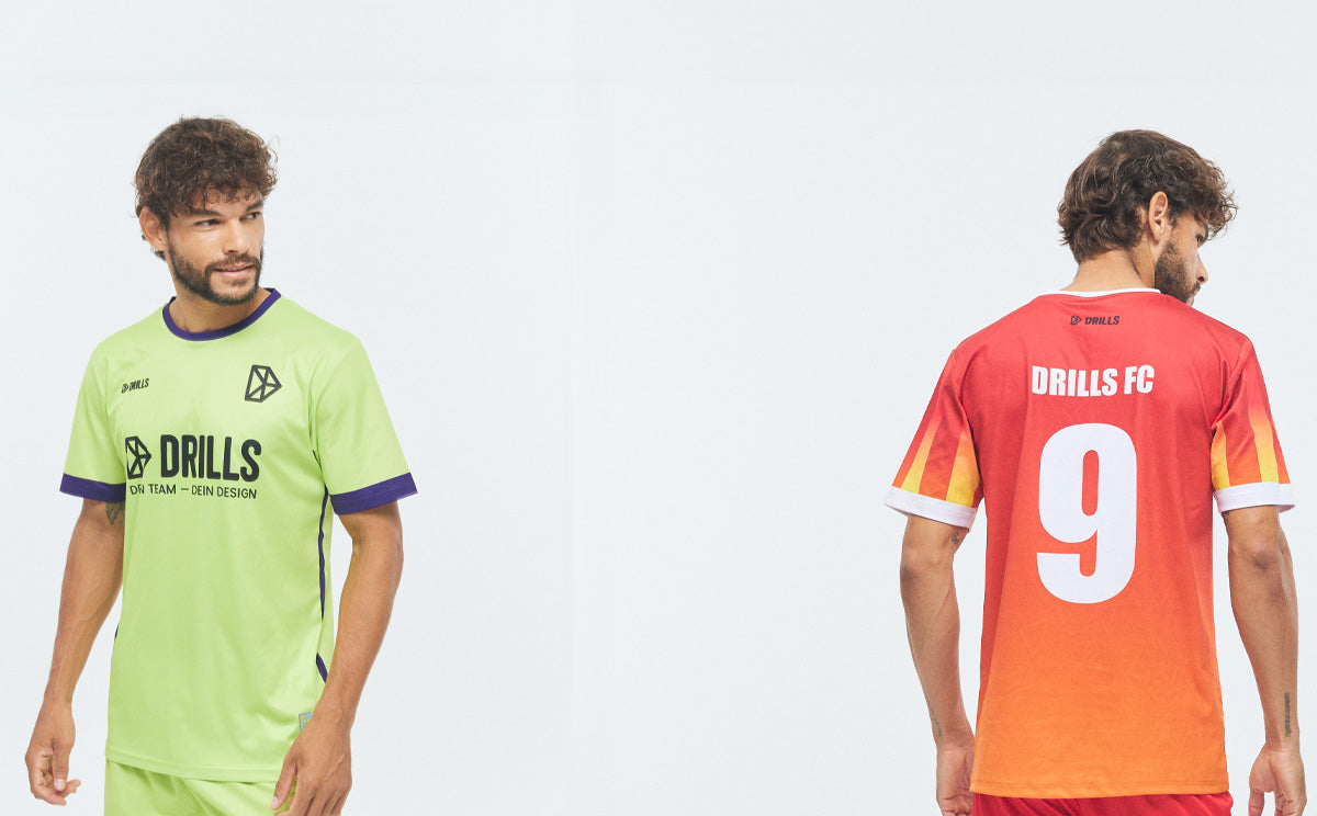 Model trägt ein eigen Designtes Trikot von DRILLS
